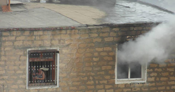 Bakıda və Saatlıda yanğın